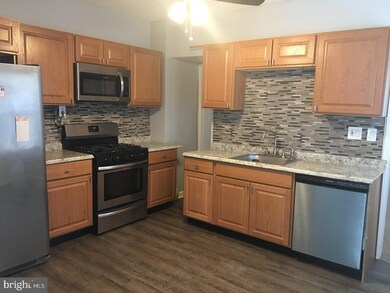 335 Hillcrest Ave, Trenton, NJ 08618 - photo 5