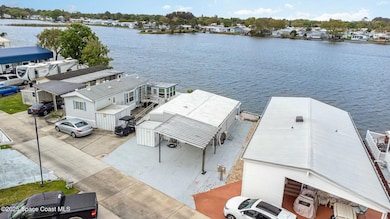 122 Forest Lake Dr, Cocoa, FL 32926 - photo 3