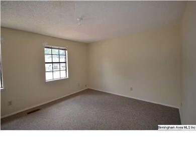 1916 Springlake Ct, Birmingham, AL 35215 - photo 7