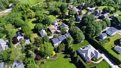 40 Pezzullo Ave, Barrington, RI 02806 - photo 5