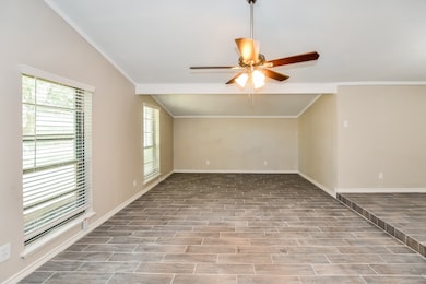 2902 Branch Oaks Dr, Garland, TX 75043 - photo 2