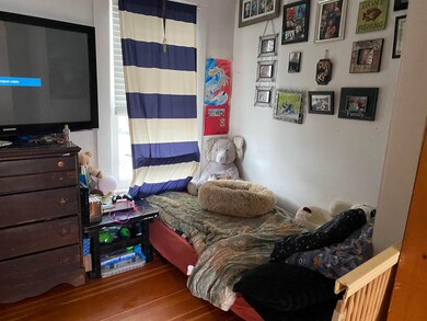 14 Trinity St unit 16, Claremont, NH 03743 - photo 4