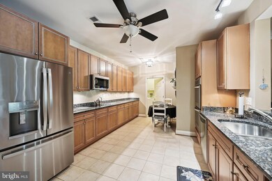 2800 Stone Cliff Dr unit 102, Baltimore, MD 21209 - photo 5
