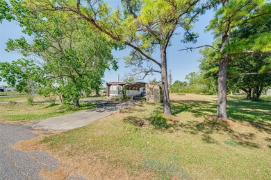 825 County Road 925b, Alvin, TX 77511 - photo 5