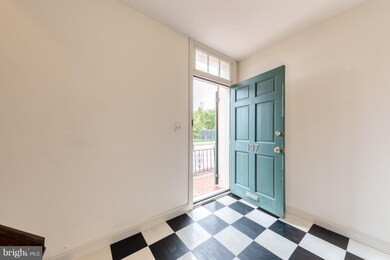 137 W Lee St unit 2, Baltimore, MD 21201 - photo 3