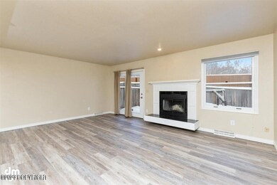 05 Living Room
