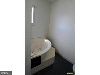 2111 S 9th St, Camden, NJ 08104 - photo 7