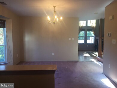 205 Camelot Ct, Princeton, NJ 08540 - photo 6