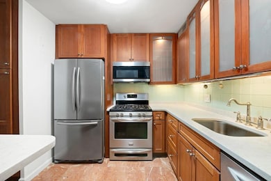 Emery Towers unit 3 A, New York, NY 10075 - photo 7