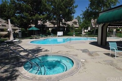 942 W Arrow Hwy unit D, Upland, CA 91786 - photo 6