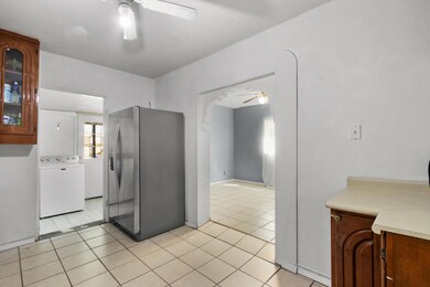 7627 Acapulco Ave, El Paso, TX 79915 - photo 6