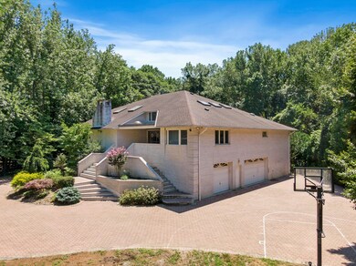 1700 Waverly St-04