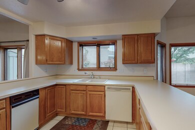 6657 Ruby St NE, Albuquerque, NM 87109 - photo 7