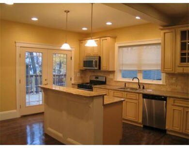 39 Rosedale St unit 39, Dorchester Center, MA 02124 - photo 3