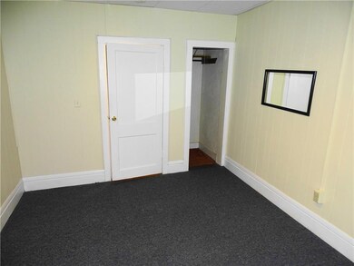 211 E Main St unit 211-B, Pen Argyl, PA 18072 - photo 7