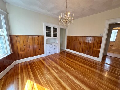 44 Peirce St unit 2, Arlington, MA 02476 - photo 4