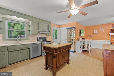 3012 Lusitania Dr, Stafford, VA 22554 - photo 5