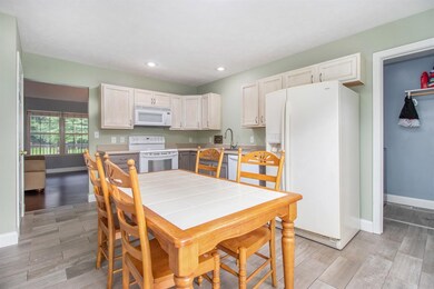 4747 N Meadowlark Dr, Rolling Prairie, IN 46371 - photo 5