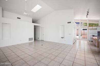 5990EWindsongSt-10