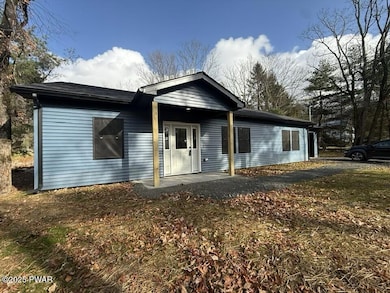 136 Iroquois Rd, Shohola, PA 18458 - photo 2