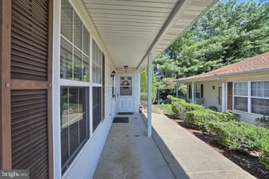 1800 Vincenza Dr unit C, Sykesville, MD 21784 - photo 6