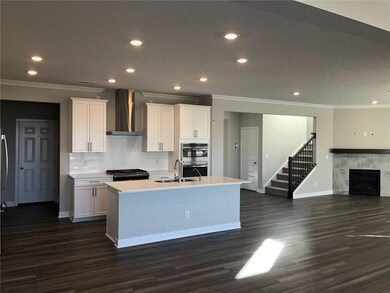 11976 Springtide Ln, Fishers, IN 46037 - photo 3