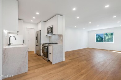 unlisted-address, Los Angeles, CA 90025 - photo 6