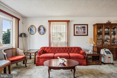 411 Warren Blvd, Broomall, PA 19008 - photo 5