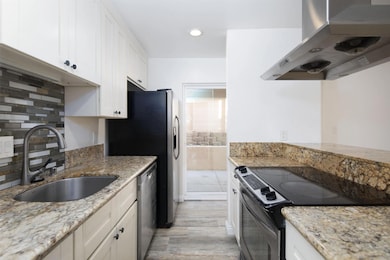 3270 Ashford St unit A, San Diego, CA 92111 - photo 5