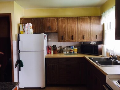 kitchen2.jpg