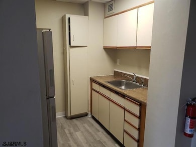 2834 Atlantic Ave unit 710, Atlantic City, NJ 08401 - photo 6