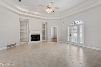 1655 Lantern Ln-6