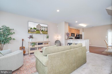 11 Streamside Place, Falling Waters, WV 25419 - photo 3