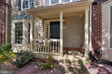 11704 Great Owl Cir, Reston, VA 20194 - photo 4