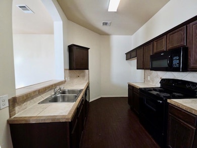 1500 Muirfield Bend Dr unit A, Hutto, TX 78634 - photo 7