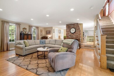 34 Wake Robin Rd, Sudbury, MA 01776 - photo 3