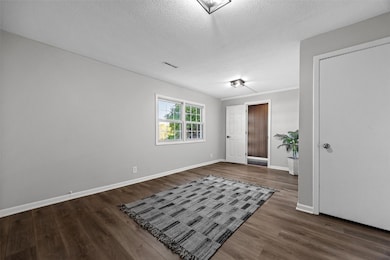 2801 Schultz Dr NW, Cedar Rapids, IA 52405 - photo 6