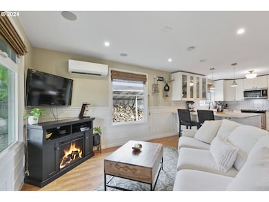 607 Getchell Ave, Amity, OR 97101 - photo 5