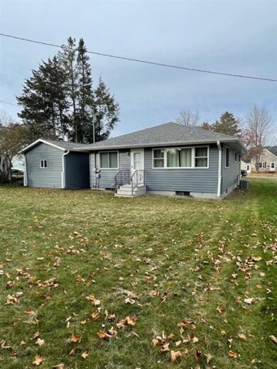 1305 E 10th St, Merrill, WI 54452 - photo 3