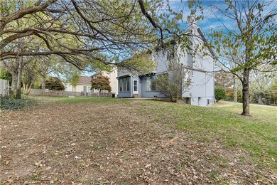 8406 Mullen Rd, Lenexa, KS 66215 - photo 6