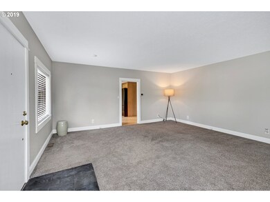 1308 Cornell St, Lake Oswego, OR 97034 - photo 3