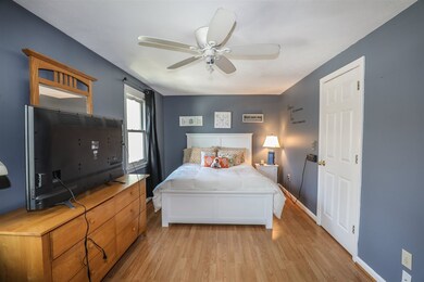 33 Cranleigh Mews unit U311, Nashua, NH 03063 - photo 6