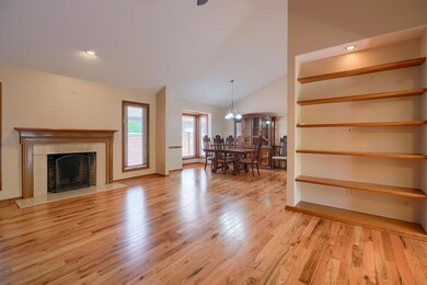 5791 Bastille PL (23)