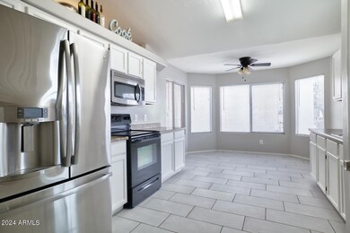 8520 W PALM Lane 1106 Phoenix - 104152_2