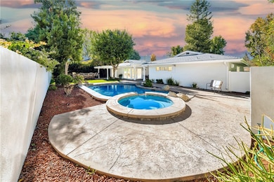 6136 Kentland Ave, Woodland Hills, CA 91367 - photo 4