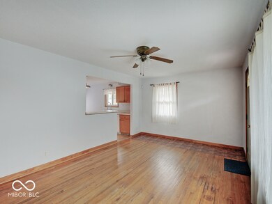 6069 E 15th St, Indianapolis, IN 46219 - photo 4