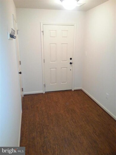 13218 Shawnee Ln, Clarksburg, MD 20871 - photo 3
