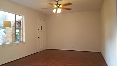 10426 Bucknell Rd, Houston, TX 77016 - photo 4