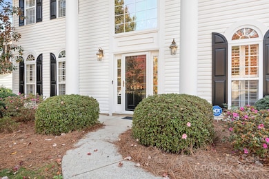 4224 Nathaniel Glen Ct, Matthews, NC 28105 - photo 2