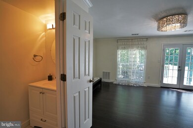 2873 Madeira Ct unit 123, Woodbridge, VA 22192 - photo 5